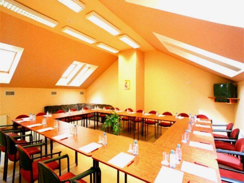 Khách sạn My Ok & Coliving